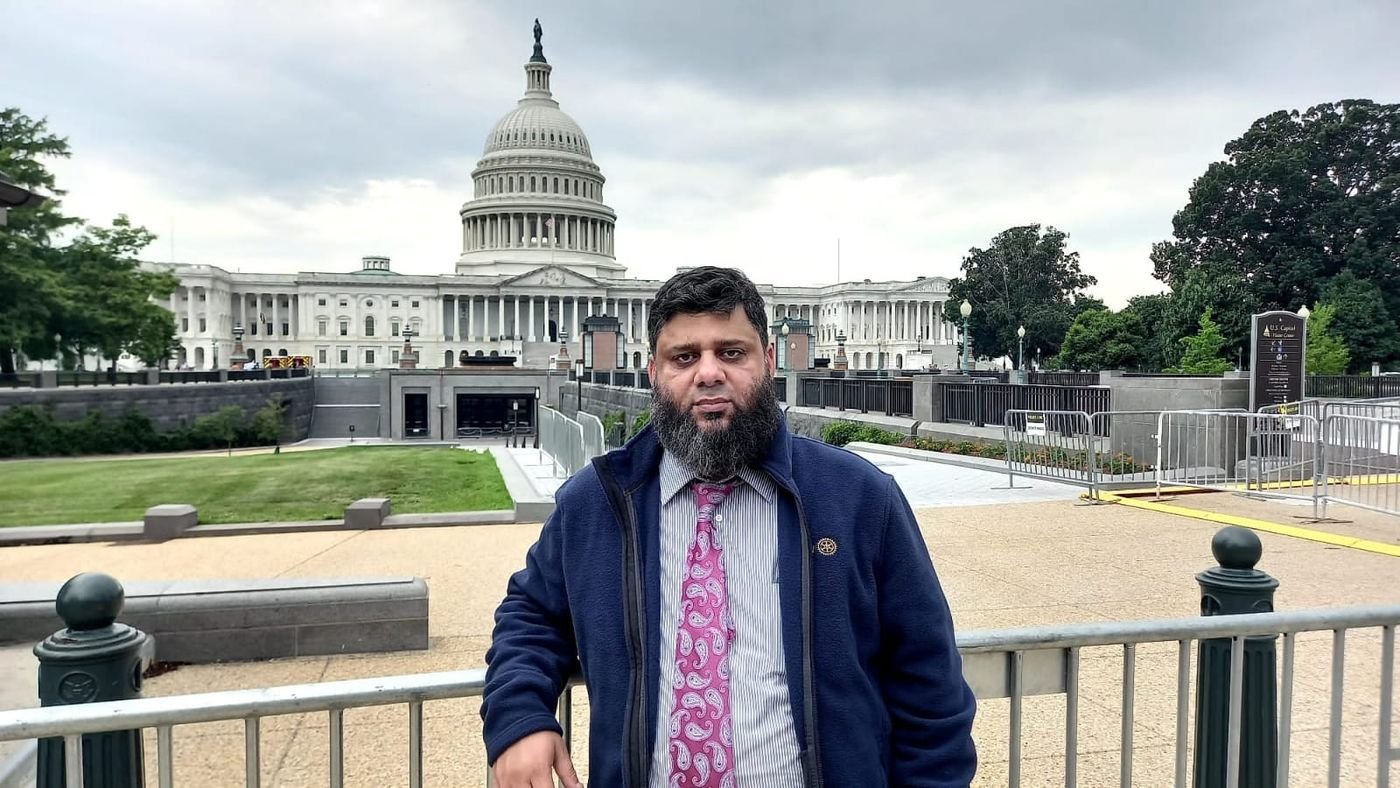 Dr. Ahmed Ejaz in front of the U.S. Capitol